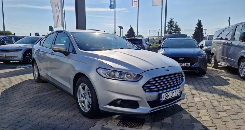 Ford Mondeo cena 53000 przebieg: 170000, rok produkcji 2017 z Radłów małe 46